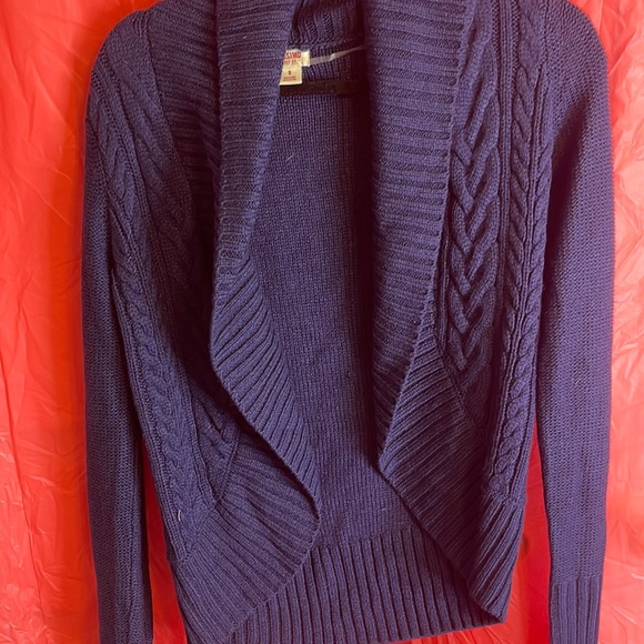 beautifully knitted navy cardigan - Picture 1 of 2